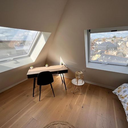 Le Nid Des Quais - Vue Panoramique Au Coeur De La Ville - Wifi - Entree Autonome 坎佩尔 外观 照片